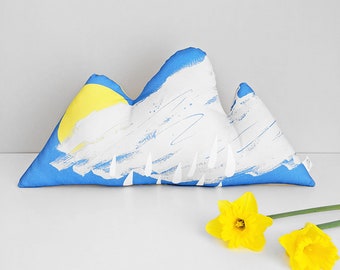 Spring Showers Cushion