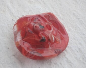 Bead: Coral flower