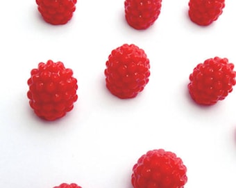 10 miniature raspberry resin 12x10mm: MIN 0220
