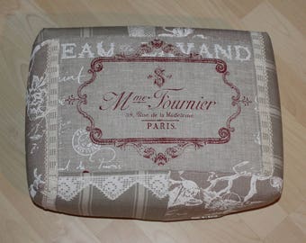 Cushion foot linen and antique lace