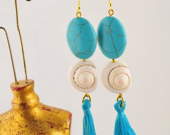 Earrings pearls, shells and tassels