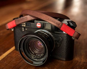 Bronkey - Tokyo #1 - Brown - Leather Camera Strap for mirrorless, Nikon, Leica, Fuji X serie, 35mm, Olympus, DSLR, vintage & more.