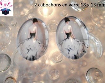 2 cabochons glass 18mm x 13mm bird theme