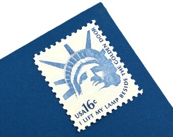 25 Statue of Liberty Stamps - 16c - Unique vintage postage stamps - 1978 - Unused - Quantity of 25