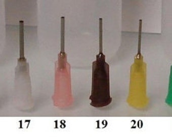 Mehndi Henna Moroccan Applicator Syringe Tips also use for art and craft