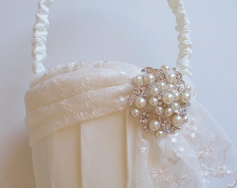 Flower Girl Basket, Ivory Basket, Wedding Basket, Lace Basket - The KARI Basket