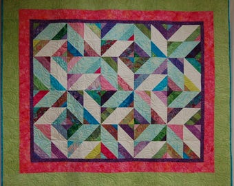 Bright Strip Tube Quilt