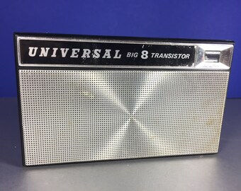 Universal Big 8 Transistor Radio