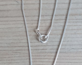 Sterling silver pendant and chain