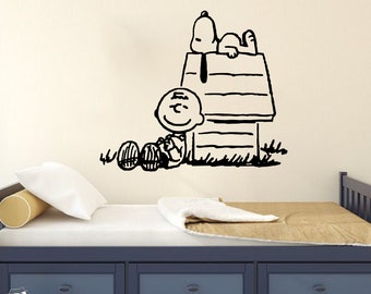 Peanuts Charlie Brown and Snoopy Resting Vinyl Decal Sticker For Decoration