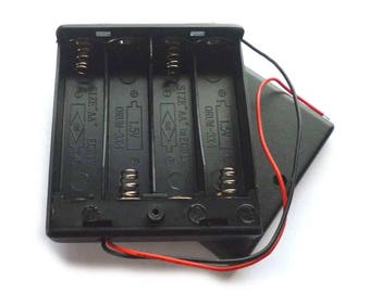 4 AA 6v Enclosed Battery Box with Slide Switch, Flying Leads and Lid, MN1500 Battery Box