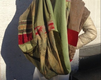 Moss and Berry Amafinity circle scarf