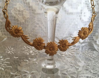 Vintage Gold Tone Monet Sunflower Daisy Necklace