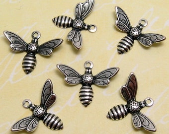 Baby Bee Charms, Antiqued Silver, Trinity Brass, 6 Pc. AS107