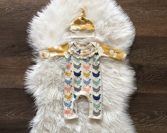 Baby girl coming home outfit, newborn take home, chicken, going home, Organic baby clothes, one piece outfit and hat, romper, 0-3 months