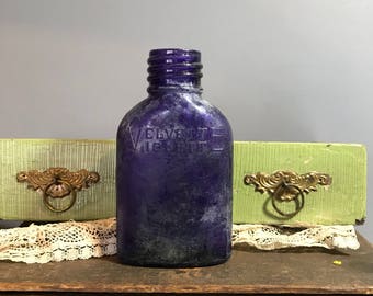 Vintage PURPLE BOTTLE - Velvette Violette Antique Bottle- Amethyst Bottle Collectible- B72
