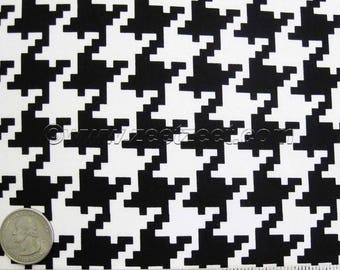 Michael Miller LARGE HOUNDSTOOTH Black & White - Graphic Cotton Quilt Fabric - 29" Remnant or Fat Quarter Fq