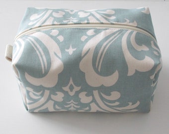 Make up Bag - Cosmetic Pouch - Lunch Bag - Wet Bag -Waterproof Bag