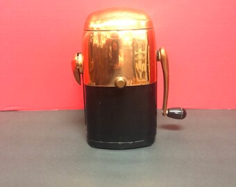 Ice crusher Ice-o-Mat copper and black
