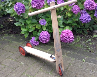 Vintage Holz Roller ABC Baby von VERO Spielzeug, in Ostdeutschland, DDR Spielzeug