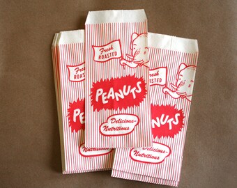 Elephant Peanut Bags 25 count / Treat Bags / Favor Bags / Paper Bags / Carnival Party Bags / Circus Party Bags / Baseball Party / Candy Bags