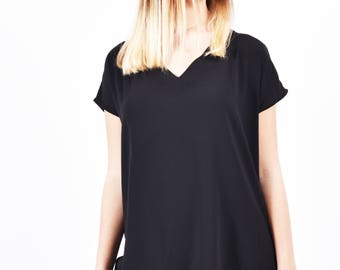 Oversized Black Blouse Short Sleeve Loose Fit Top Womens Plus Size V neck Shirt