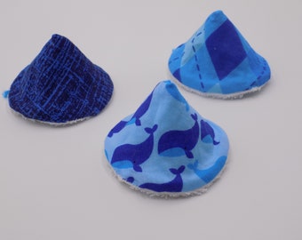 Whale Pee Pee Teep Pee Set with White Bottom