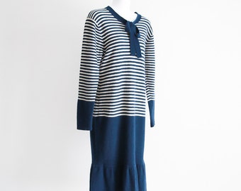 Adrienne Vittadini -80's do the 20's Fine Knit Dress -Sz M