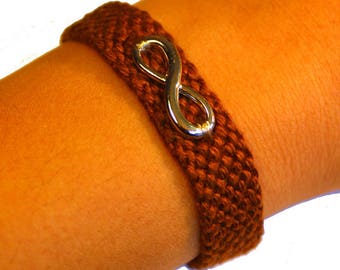 Cuff friendship bracelet, Brown, "Infinity" pattern
