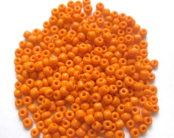 10 grams of seed beads orange 2mm (about 800 beads)
