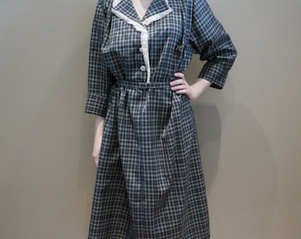 Vintage dress/ Plaid dress/ Grey blue dress/ Fitted waist dress/ Long sleeve dress/ Wool dress