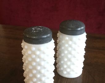 Vintage Milk Glass Salt & Pepper Shakers- Hobnail, Retro Kitchen, Salt And Pepper Shakers, Vintage Kitchen