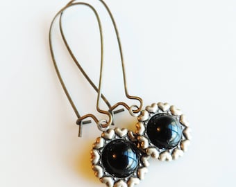 50% Off Clearance Sale, Black, Vintage Glass Earrings, Heart Pattern, Antique Brass