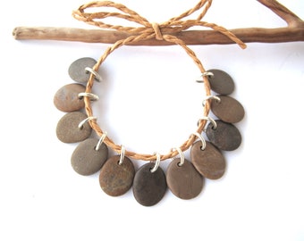 Rock Charms Drilled River Stones Mediterranean Diy Jewelry Natural Stone Pebble Charms Beach Stone Pairs SMALL BEIGE MIX 14-15 mm.