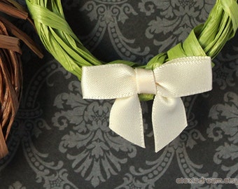 48 MINI IVORY Pre-made Bows - Ready for crafting