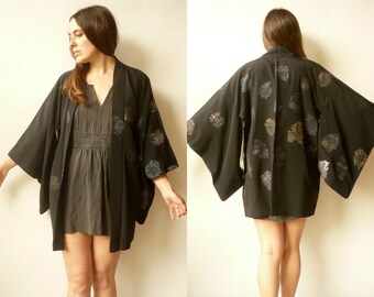Vintage Black Silk Japanese Kimono Duster Jacket Haori With A Glittery Floral Pattern