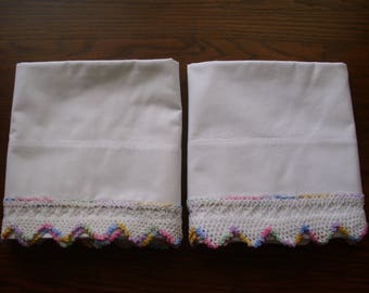 Vintage Pair of Pillowcases with Crochet, Cotton Pillowcases, Queen Size Pillowcases, Pastel Pillowcases, Pillowcases Crocheted, Bed Linens