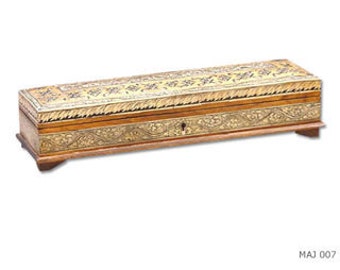Pencil holder box with bone inlay flowers
