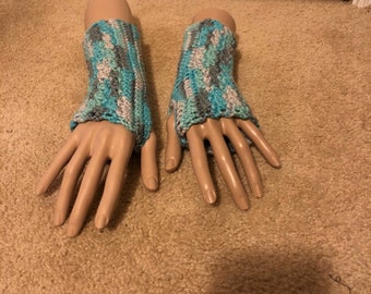Icy Fingerless Gloves