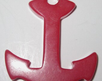 Vintage Bakelite Anchor No 2 in Cherry Red.