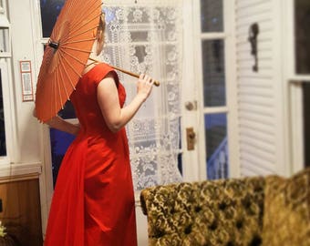 Vintage late 40s 40's 1940s 1950s 50's 50s Parasol Red Silk Carved Bamboo 1950's