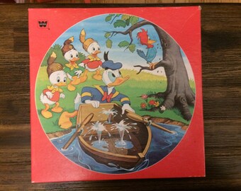 1982 Whitman Round Puzzle - Walt Disney's Huey, Dewey & Louie with Donald Duck