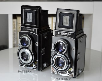 Flexaret V, Camera, Old Cameras, Meopta, with Original Leather Case, made Czechoslovakia, Vintage, Antique