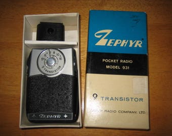 Vintage Zephyr 9 Transistor Pocket Radio Model 931 wBox 1960's Hong Kong