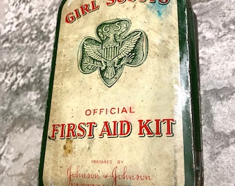 Vintage 1950 Era Girl Scouts Official First Air Kit Johnson & Johnson