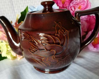 Vintage Post World War II Teapot Made in Occupied Japan