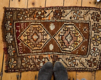 1.5x2.5 Vintage Oushak Rug Mat