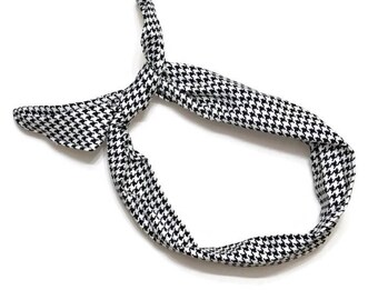 Black and White Houndstooth Wire Headband, Black & White Turban, Adjustable Headband, Bandana Style Headband