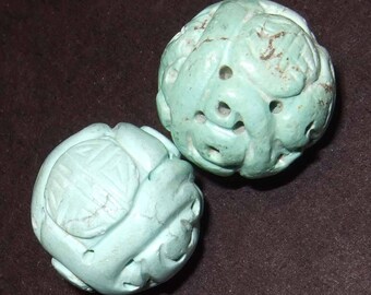 Pair Vintage carved turquoise bead. 18mm (Turq 2)
