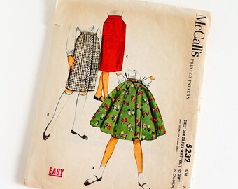 SALE Vintage 1950s Girls Size 7 Slim or Full Circle Skirt McCalls Sewing Pattern 5232 Complete / w22.5"